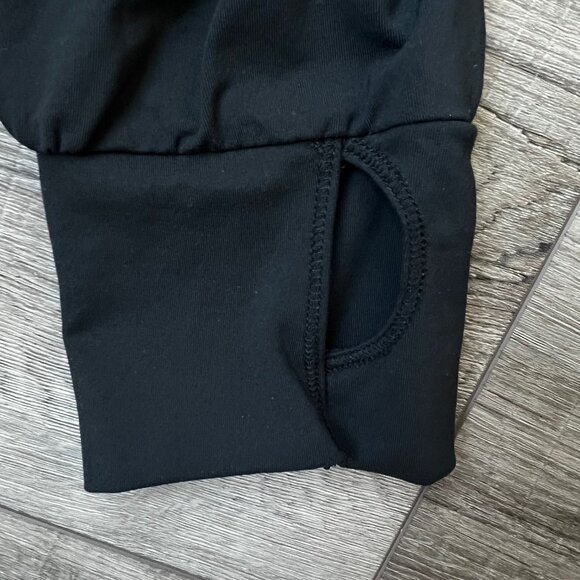 Title Nine Black Long Sleeve Ruching Pullover Active Performance Golf Top - Picture 4 of 6